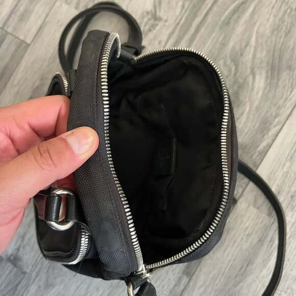 GUCCI - Off The Grid Shoulder Bag Canvas 625850 520981 - Picture 7 of 16